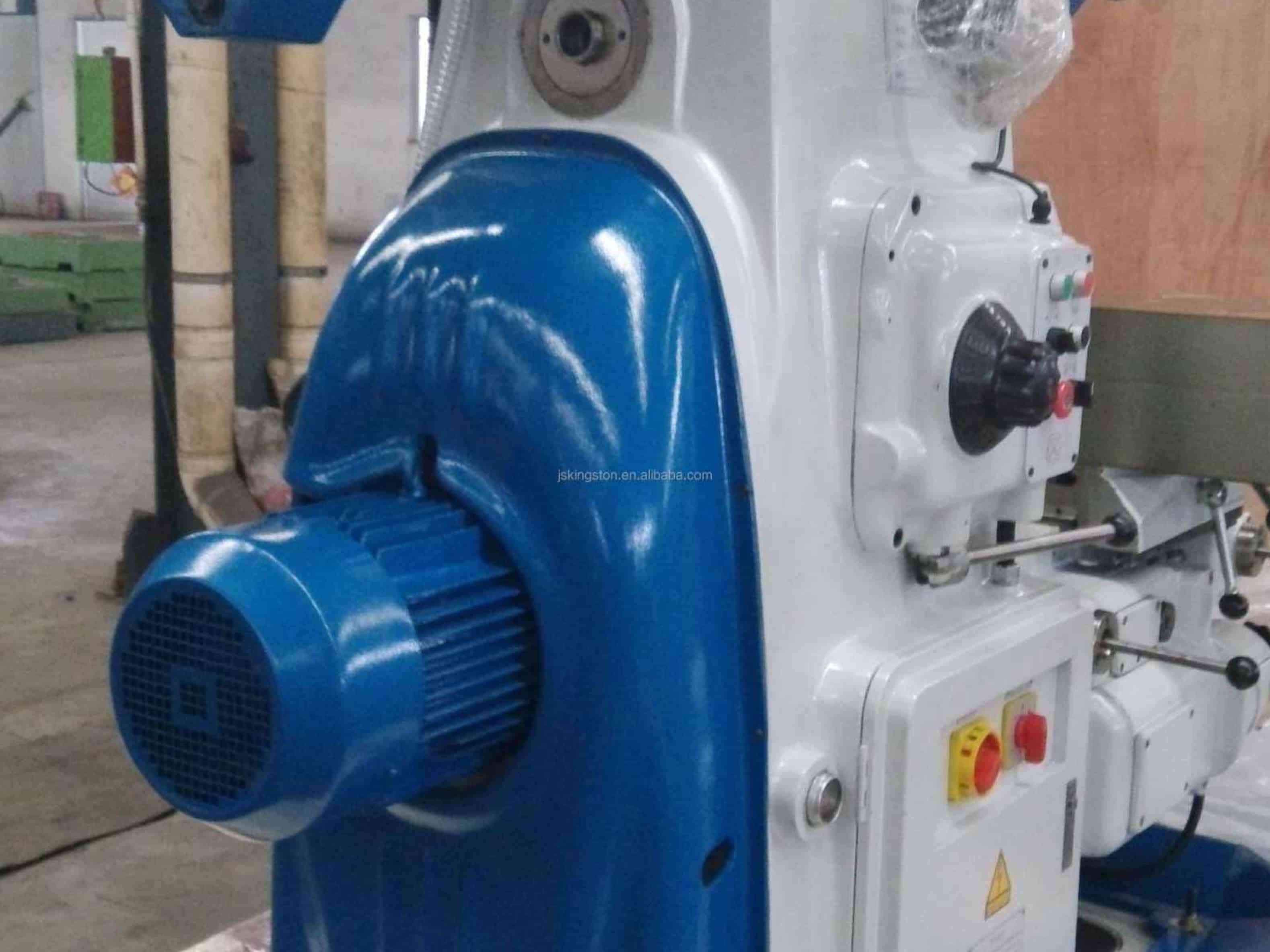 Heavy-Duty Milling Machine Main Body With Motor