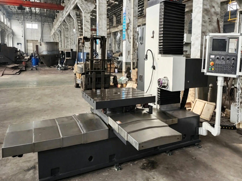 Industrial boring and milling machine Industrial boring and milling machine
