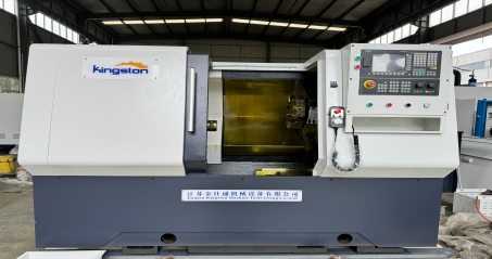 Centro de torneamento CNC de leito inclinado série LC550 | Torno de torneamento e fresamento